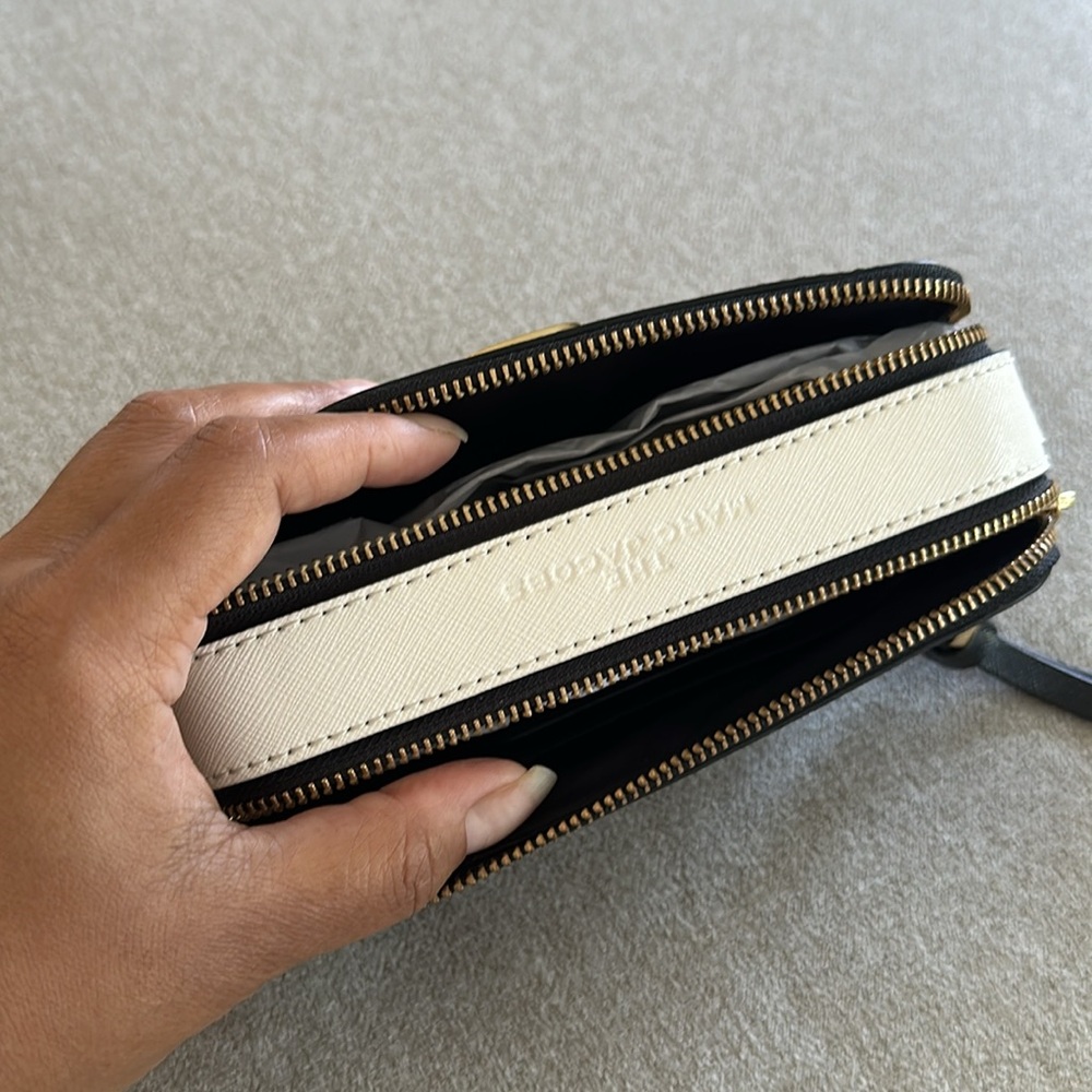 Marc Jacobs - The Snapshot Bag - image 7